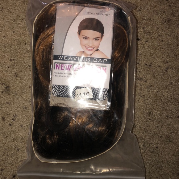 👱🏽♀️NEW HIGH QUALITY FASHION WIG 👱🏽♀️ - Picture 7 of 7